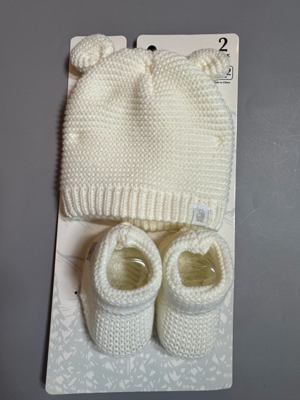 ❤️3/$30 NWT Rugged Bear Baby Knit Hat & Booties Set - Cream - 0-12M